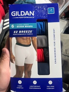 Gildan boxerbriefs size large